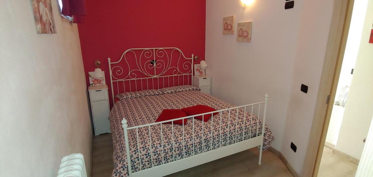 B&B Cav Rondinella Chiavenna Exterior foto
